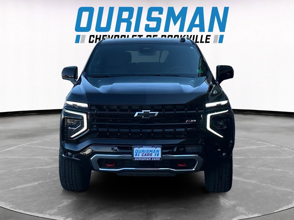 Used 2026 Chevrolet Suburban Z71 w/ Comfort Package AWD/4WD image 8