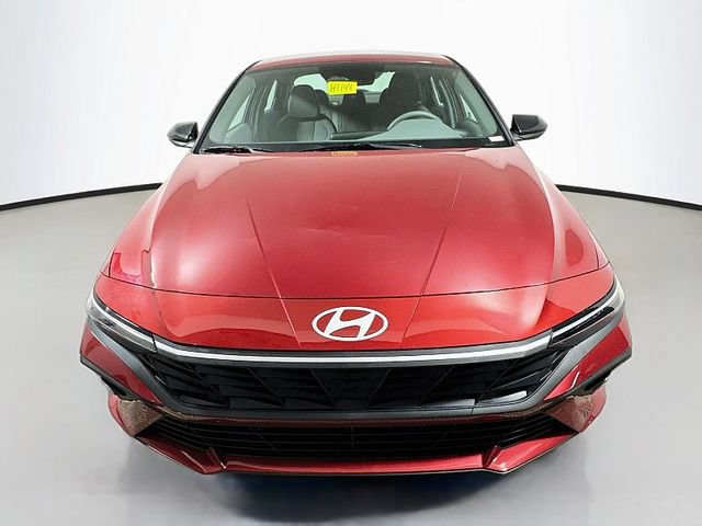 Certified 2026 Hyundai Elantra Sport FWD image 2