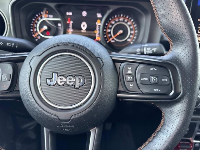 Used 2024 Jeep Gladiator Mojave image 16