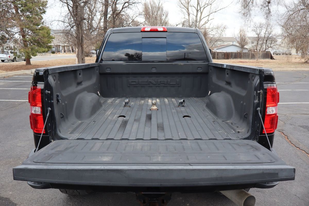 Used 2017 GMC Sierra 2500 Denali w/ Duramax Plus Package image 14