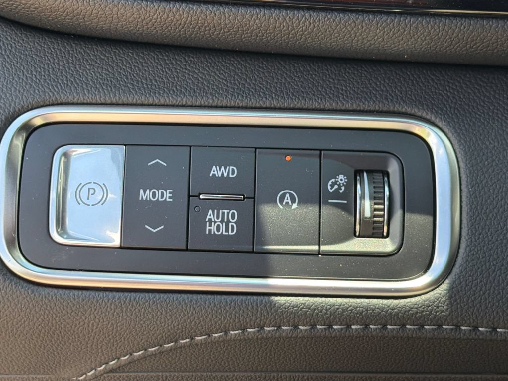 New 2026 Buick Enclave Avenir w/ Super Cruise Package AWD/4WD image 29