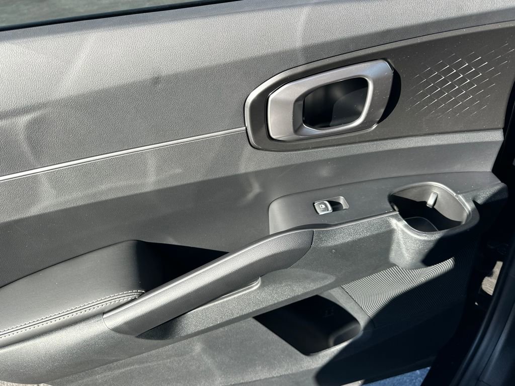 New 2026 Kia Sorento LX FWD image 14