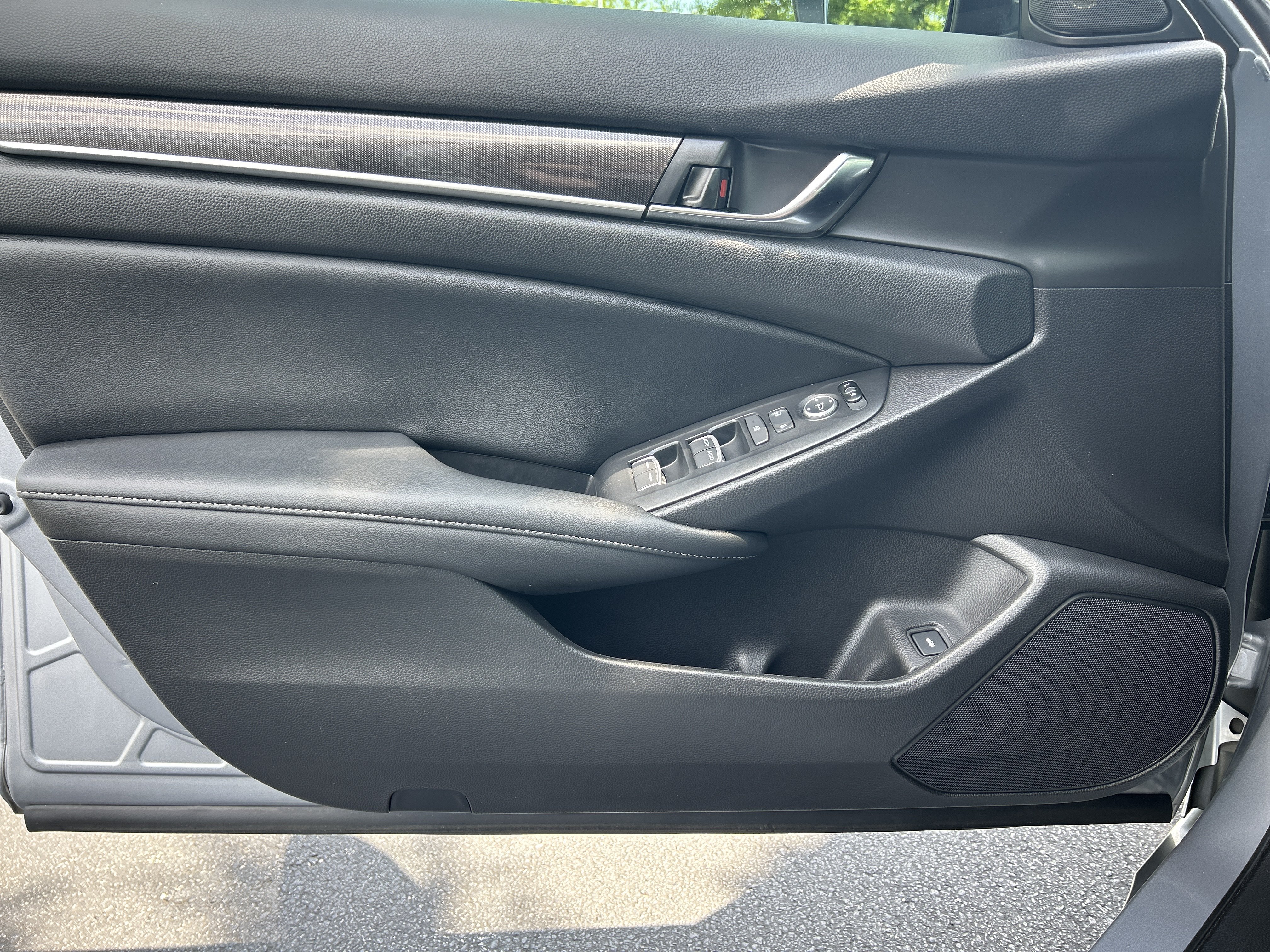 Used 2021 Honda Accord Sport image 22