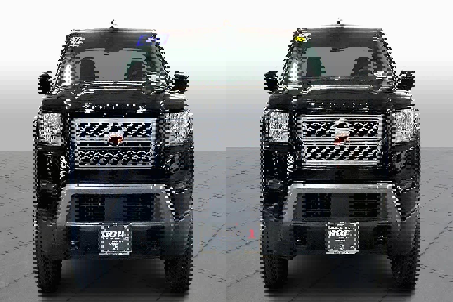 Used 2024 Nissan Frontier SV image 4