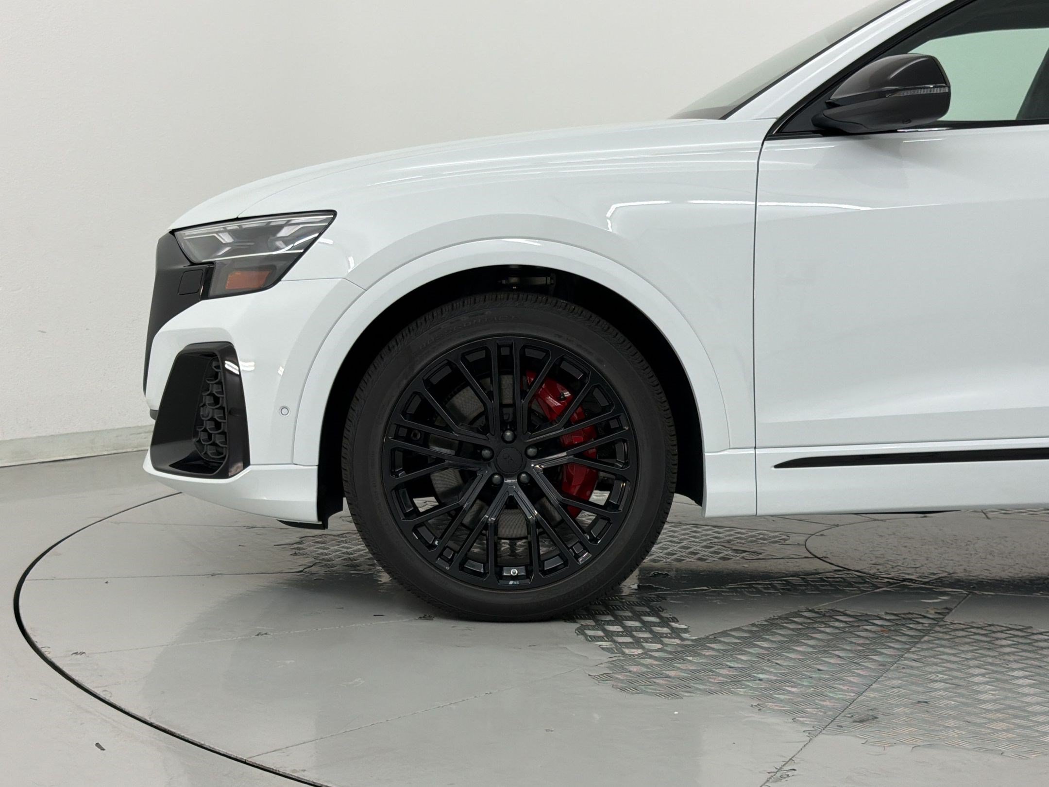 New 2026 Audi SQ8 Prestige AWD/4WD image 24