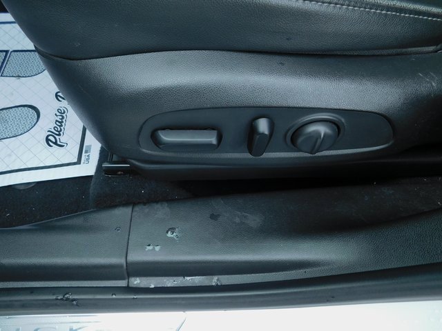 Used 2020 Buick Encore GX Select image 24