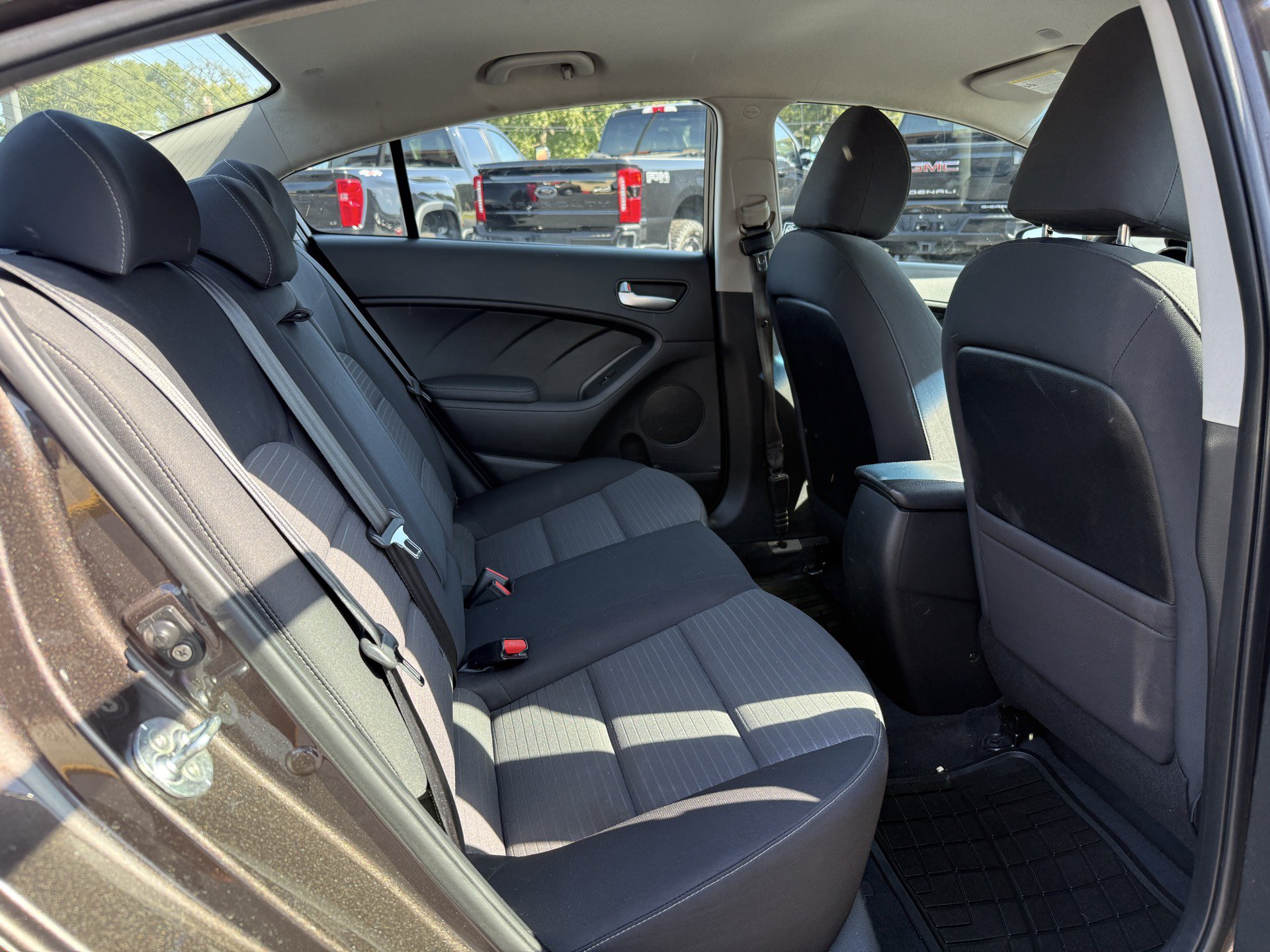 Used 2017 Kia Forte LX w/ LX Popular Package FWD image 24