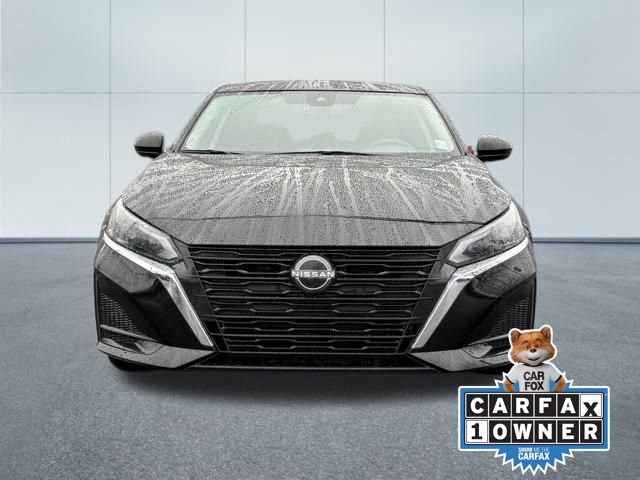 Used 2023 Nissan Altima 2.5 SV image 3