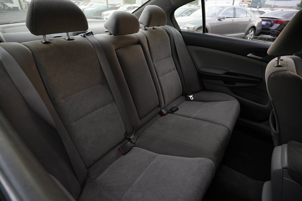 Used 2010 Honda Accord LX-P image 26
