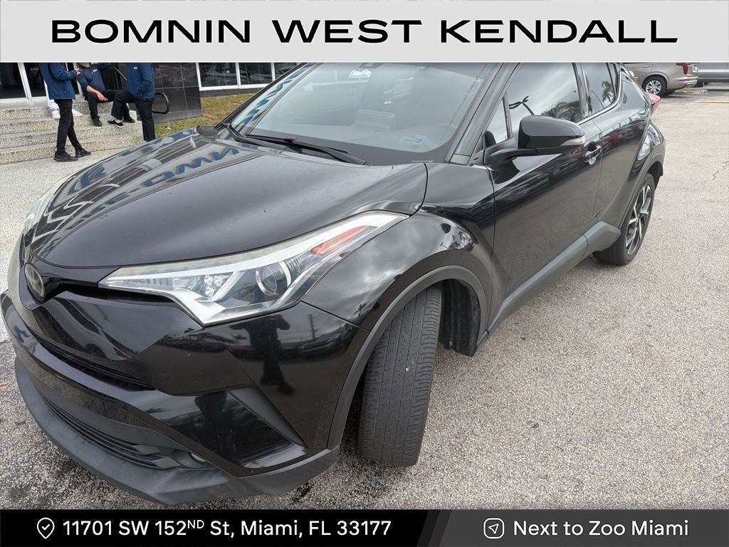 Used 2019 Toyota C-HR Limited image 1