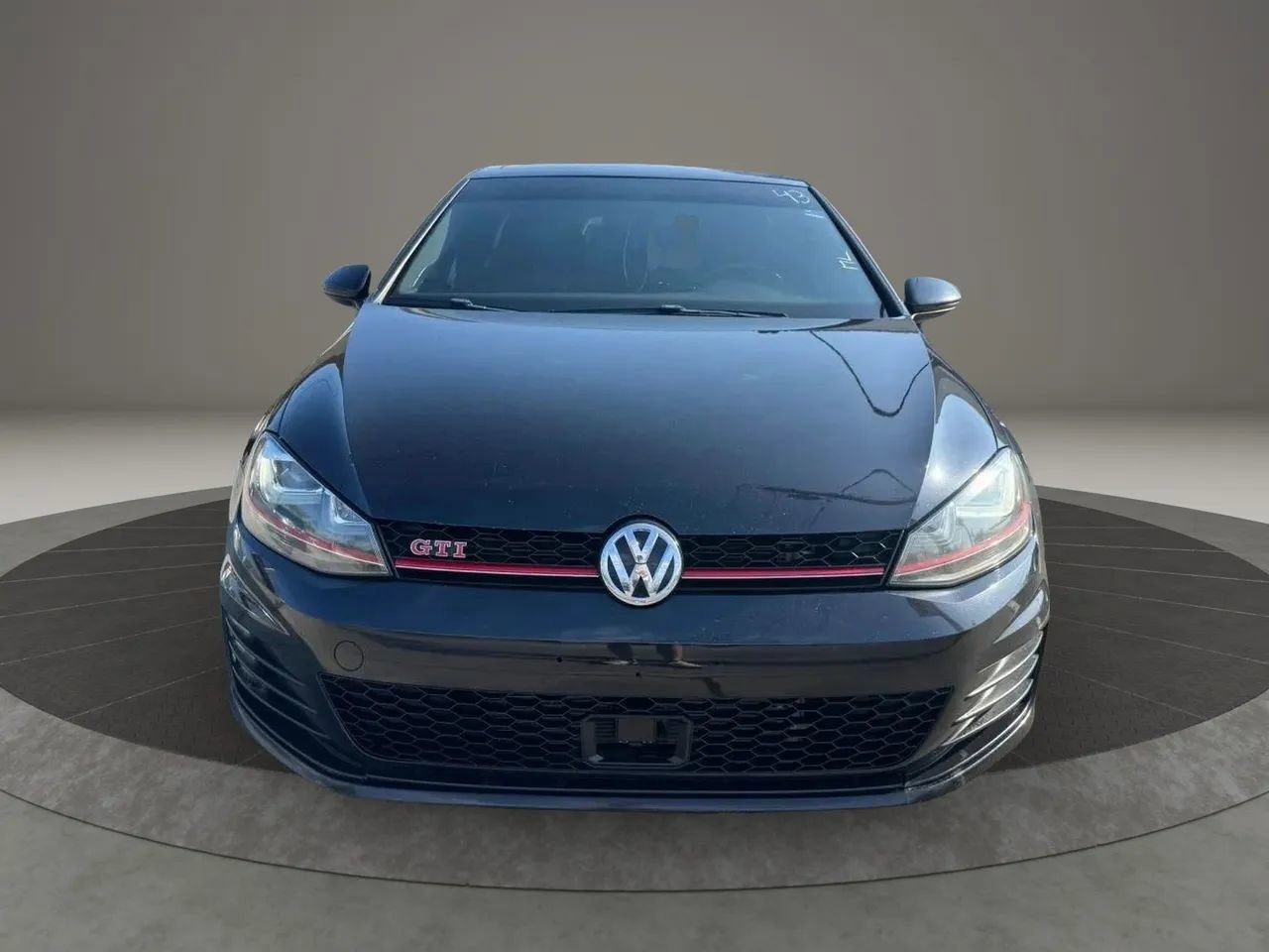 Used 2017 Volkswagen GTI SE FWD image 8