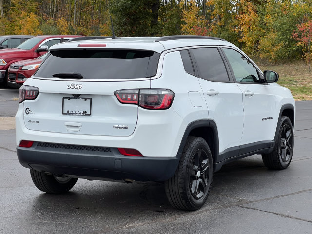 Used 2024 Jeep Compass Latitude w/ Convenience Group AWD/4WD image 45