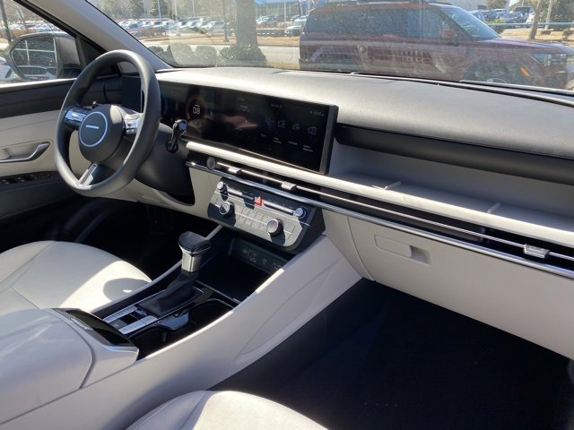 New 2025 Hyundai Tucson SE image 35