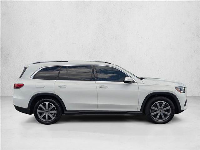 Used 2023 Mercedes-Benz GLS 450 4MATIC image 4