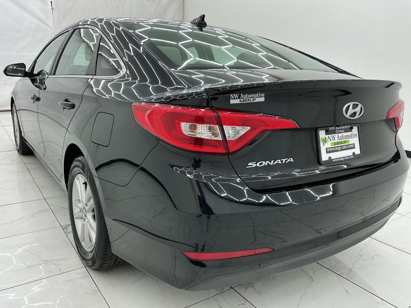 Used 2017 Hyundai Sonata SE FWD image 9