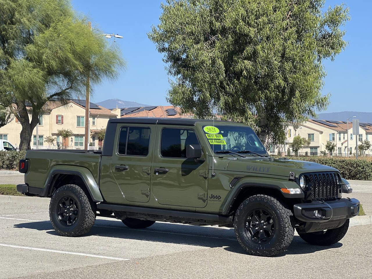 Used 2021 Jeep Gladiator Sport image 8