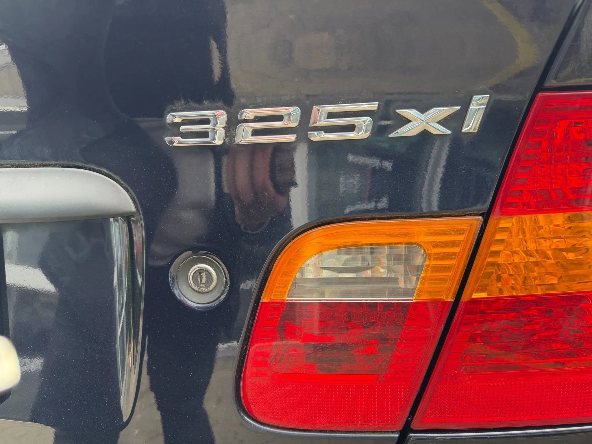 Used 2003 BMW 325xi Sedan image 25