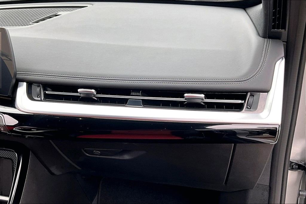 Used 2025 BMW X1 xDrive28i image 19