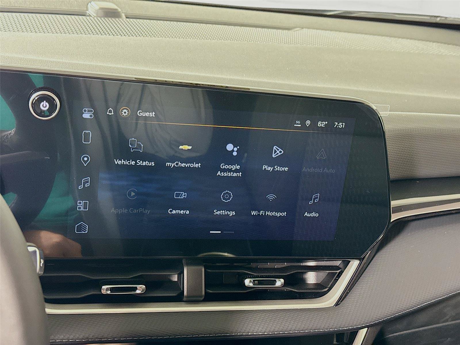 New 2026 Chevrolet Equinox LT AWD/4WD image 9