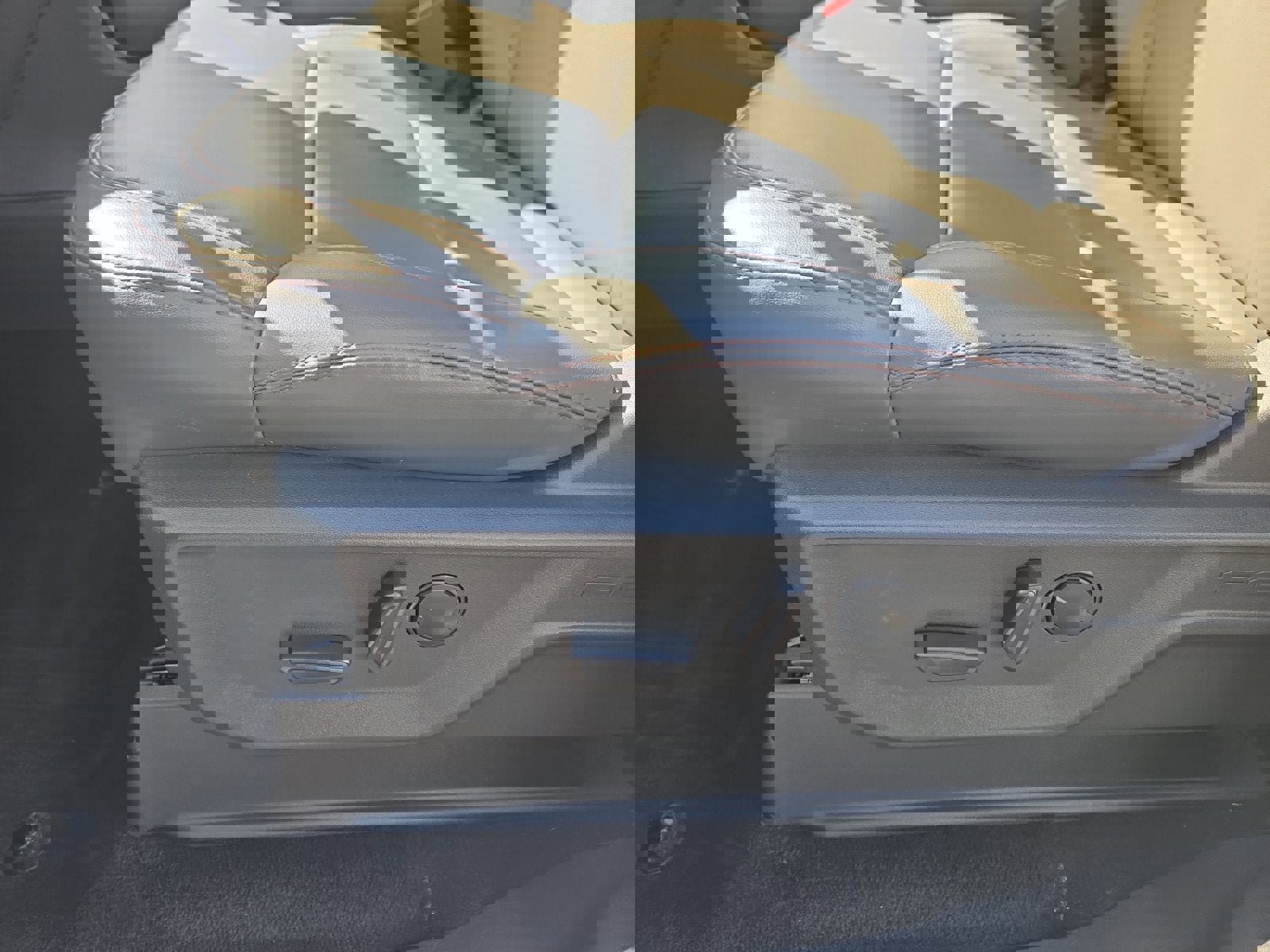 Used 2025 Ford Expedition Max Active image 12