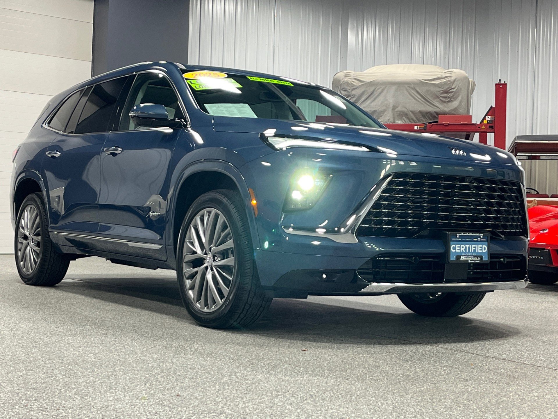 Certified 2025 Buick Enclave Avenir w/ Trailering Package, 5000 lbs. image 7