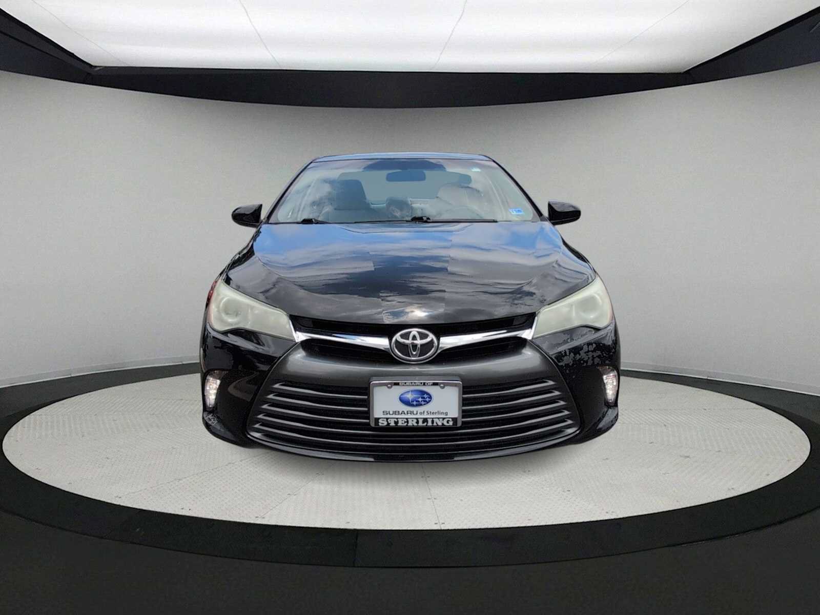 Used 2016 Toyota Camry XLE FWD image 3