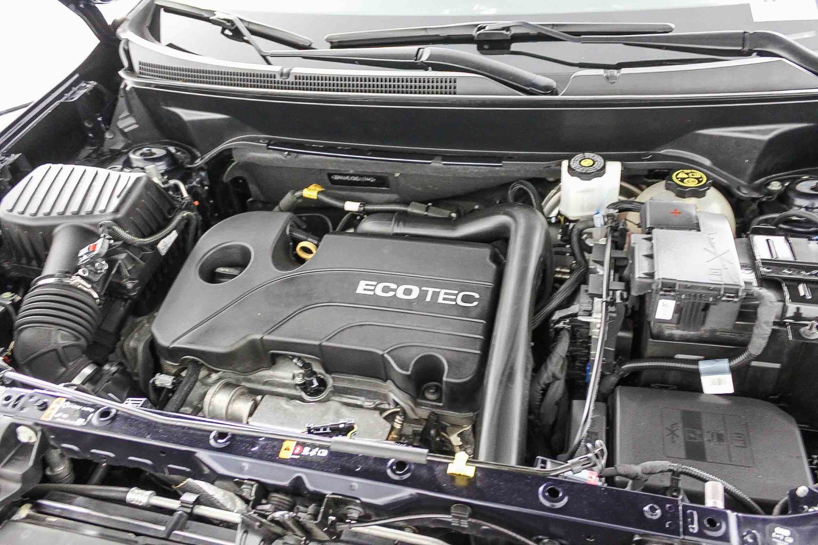 Used 2021 Chevrolet Equinox LS image 26