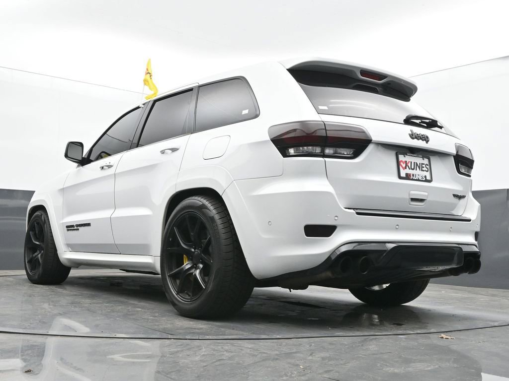 Used 2018 Jeep Grand Cherokee Trackhawk AWD/4WD image 56