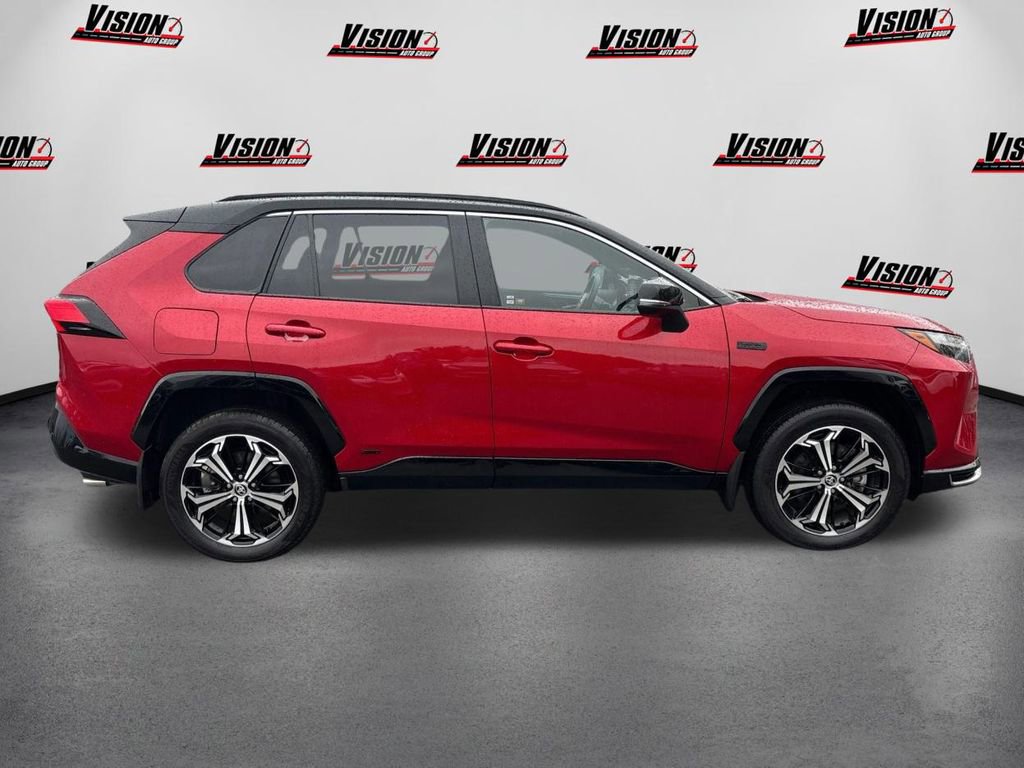 Used 2024 Toyota RAV4 XSE image 4