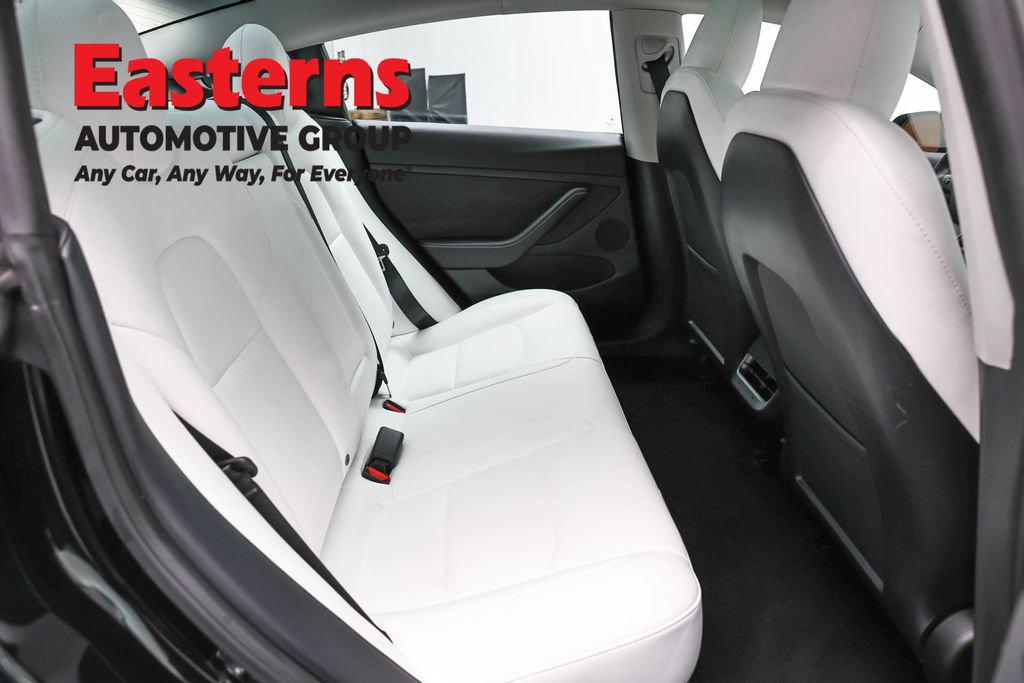 Used 2023 Tesla Model 3 Standard Range RWD image 17