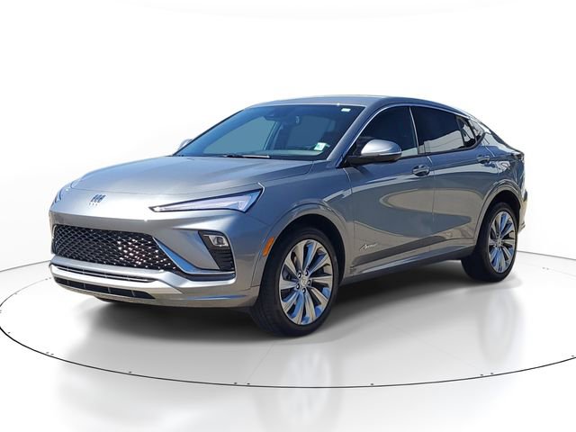 Certified 2025 Buick Envista Avenir FWD image 2