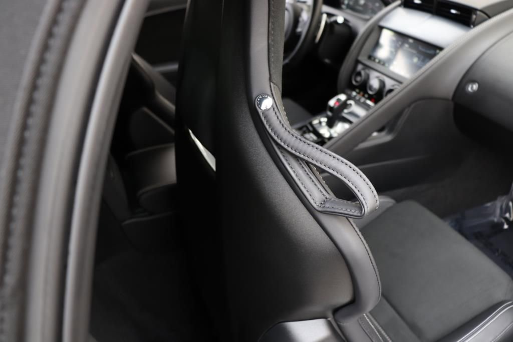 Used 2022 Jaguar F-TYPE R-Dynamic image 35