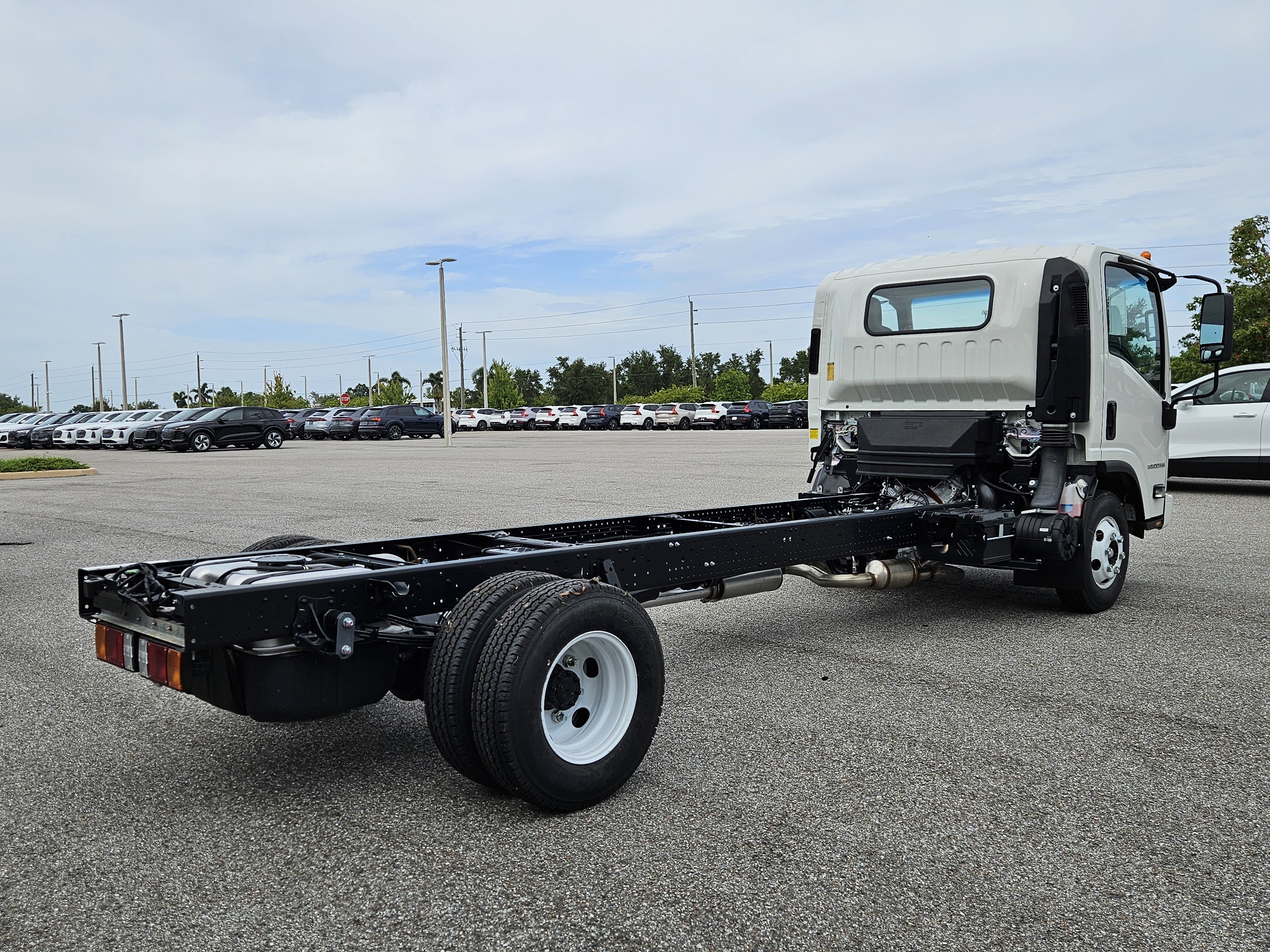 New 2025 Chevrolet Low Cab Forward RWD image 6