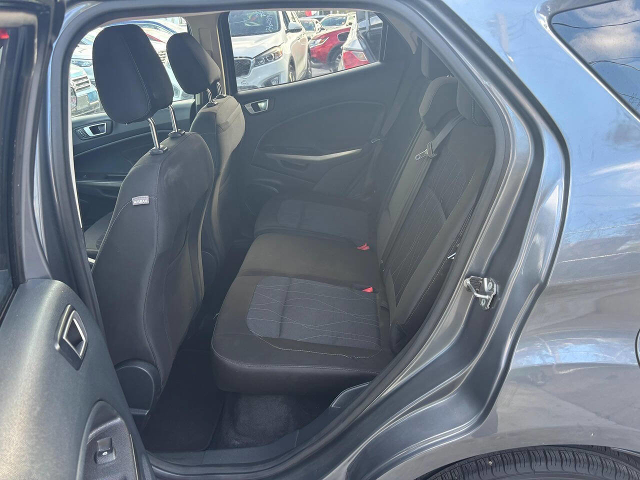 Used 2018 Ford EcoSport SE FWD image 8