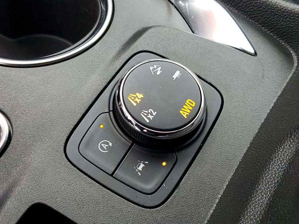 Certified 2023 Chevrolet Traverse RS image 22