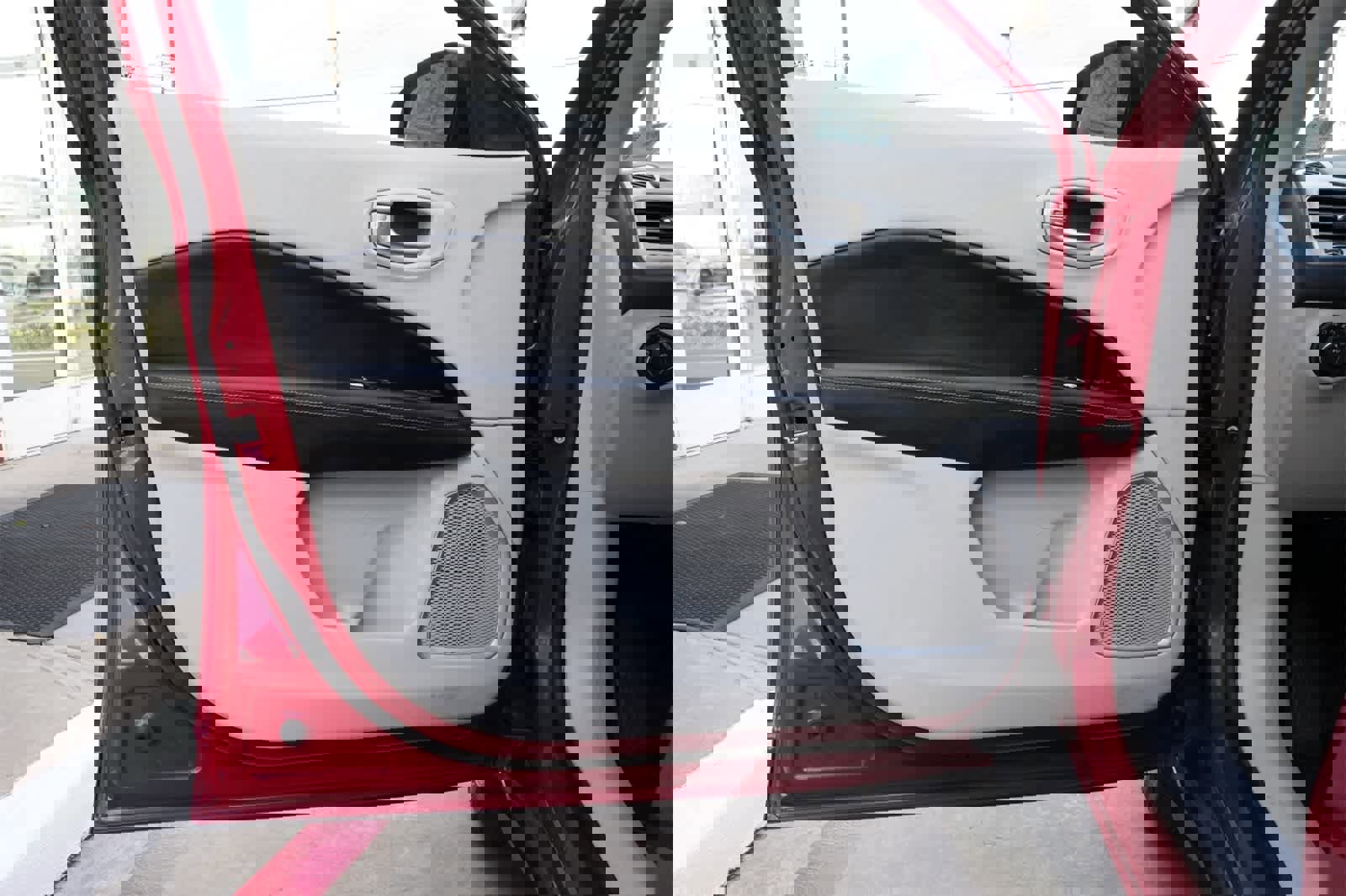 Used 2018 Jeep Compass Latitude w/ Popular Equipment Group image 17