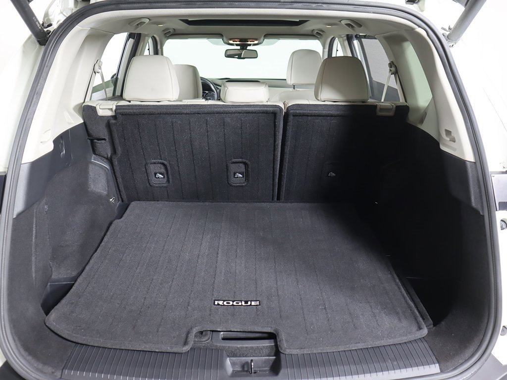 Used 2023 Nissan Rogue SL w/ SL Premium Package image 21
