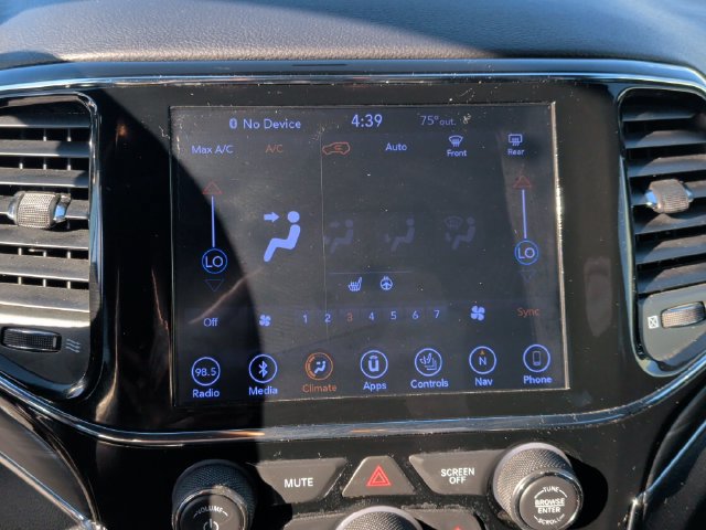 Used 2019 Jeep Grand Cherokee Limited AWD/4WD image 20