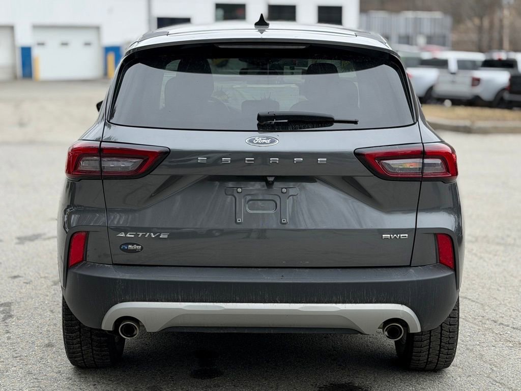 Used 2023 Ford Escape Active image 4