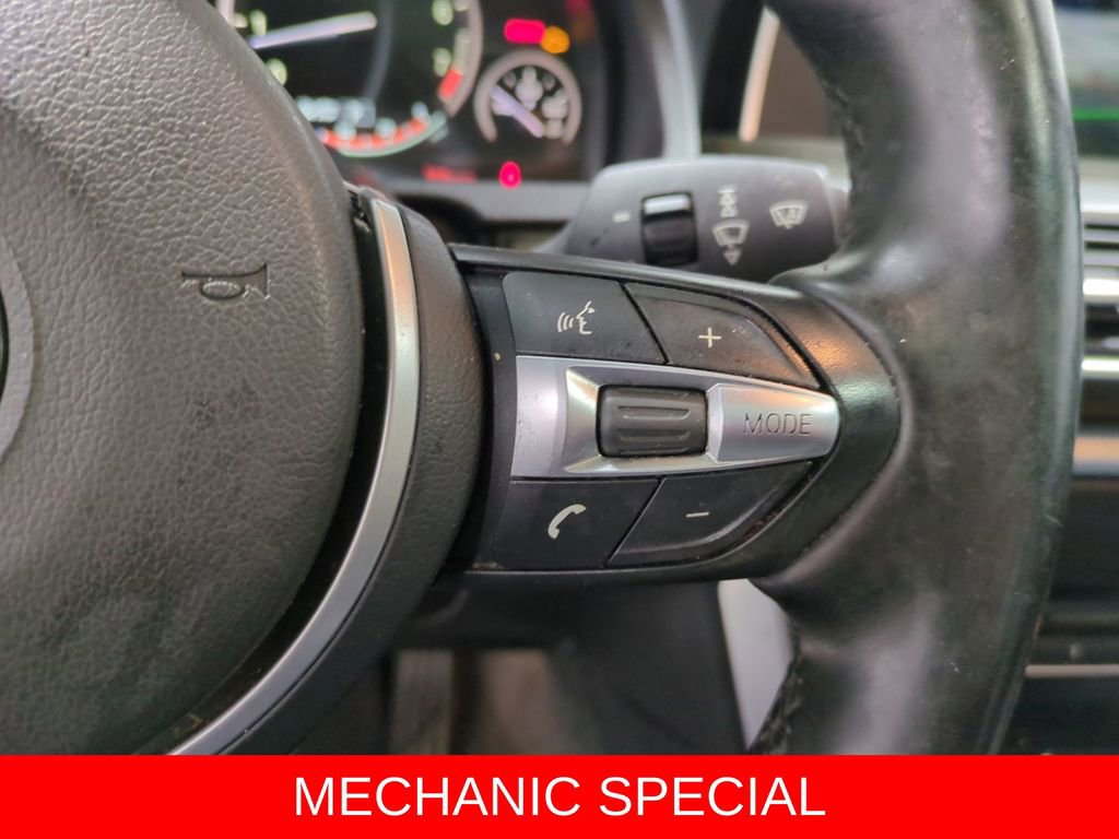 Used 2015 BMW 550i Gran Turismo xDrive image 25