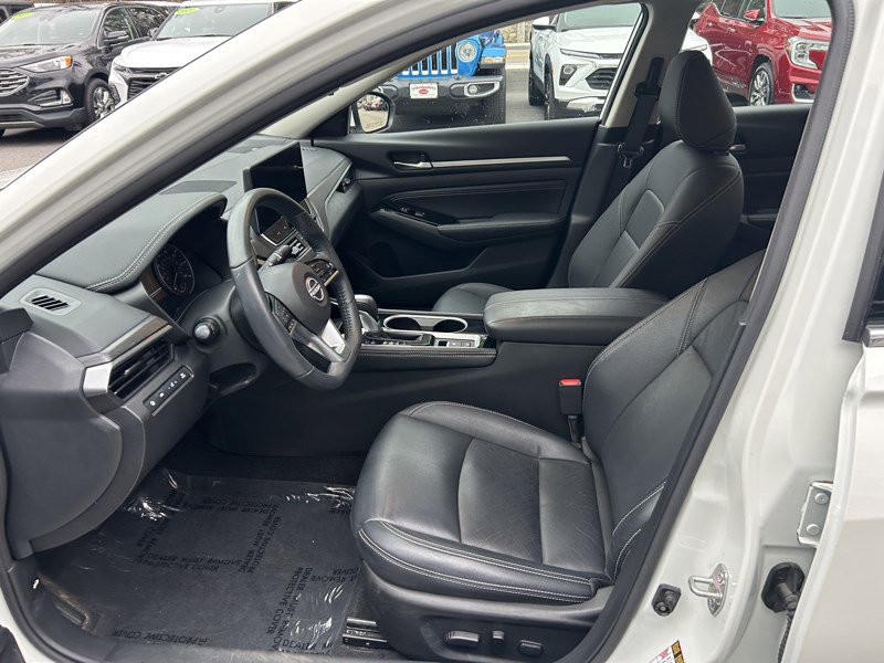 Used 2023 Nissan Altima 2.5 SL AWD/4WD image 11