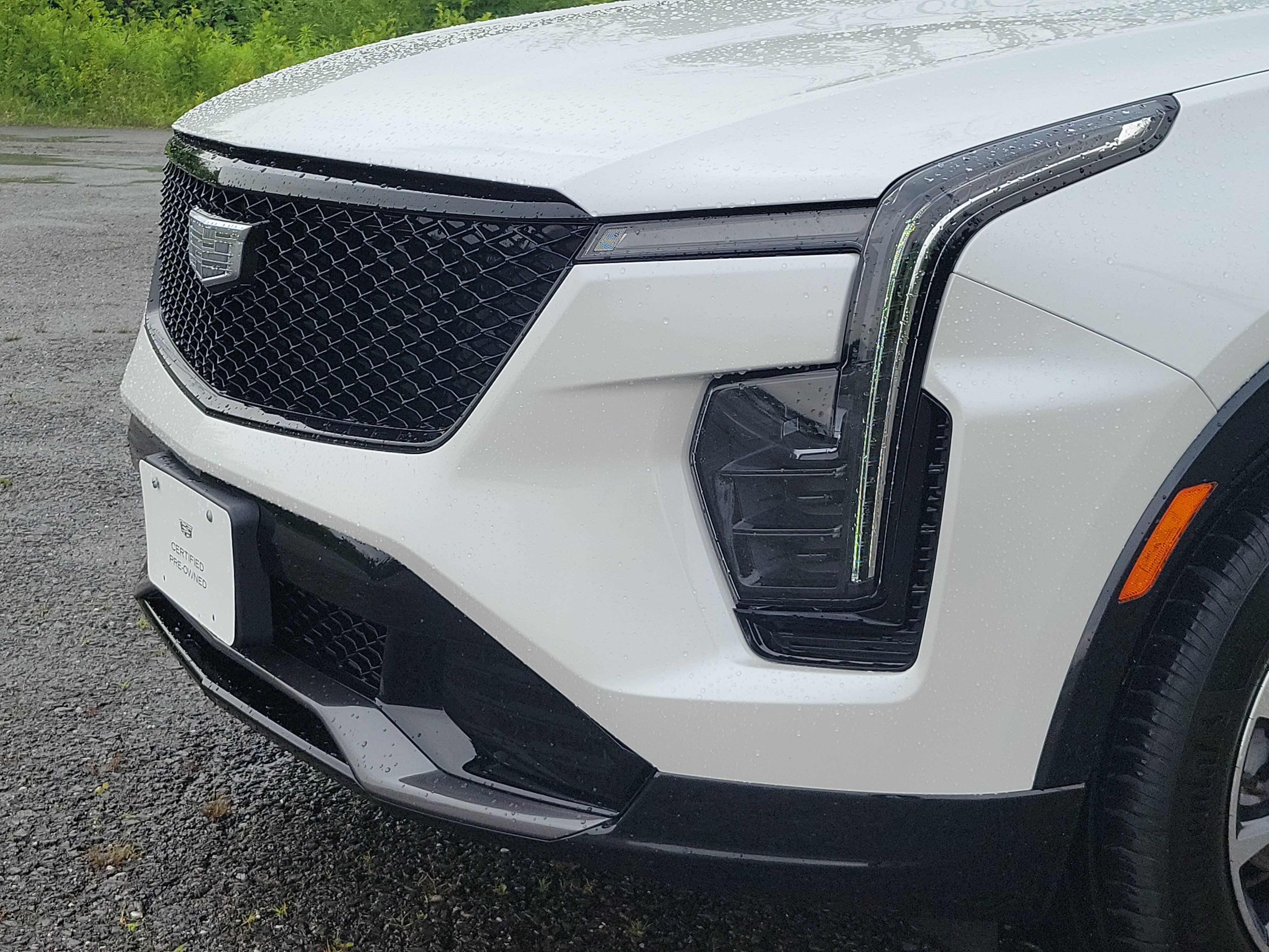 Used 2024 Cadillac XT4 Sport AWD/4WD image 9