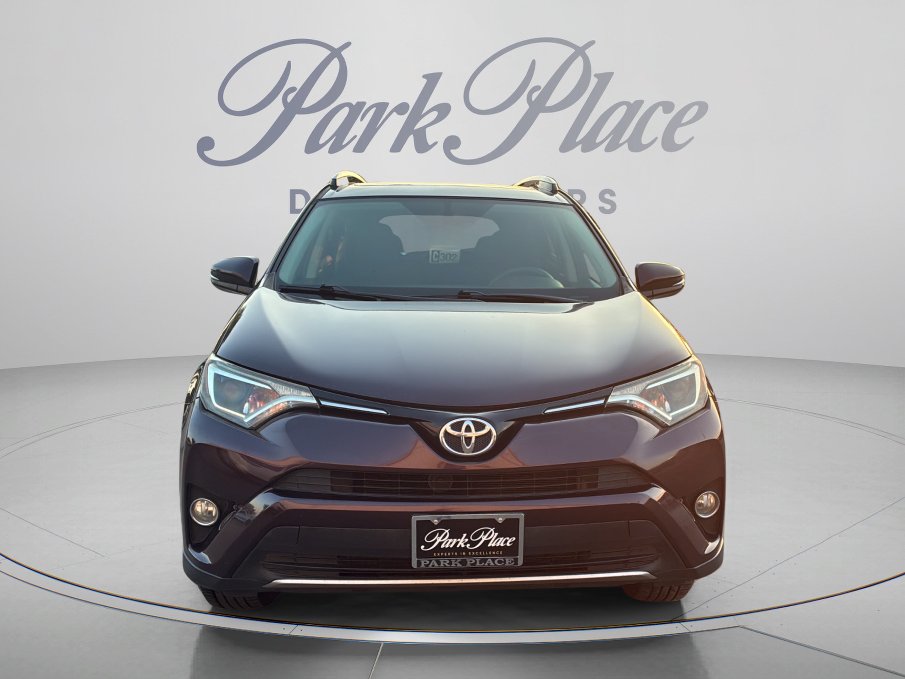 Used 2016 Toyota RAV4 XLE FWD image 9