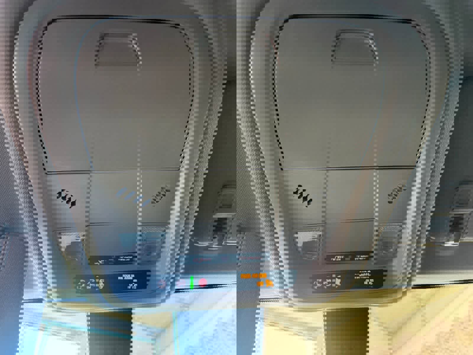 Used 2021 Chevrolet Equinox LT image 29