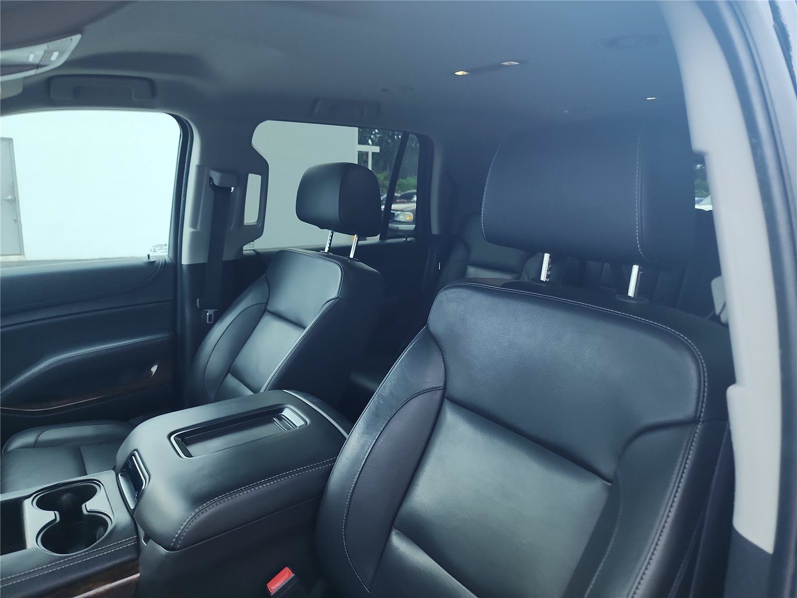 Used 2019 Chevrolet Tahoe LT RWD image 18