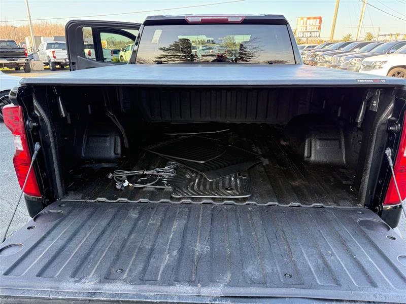 Used 2020 Chevrolet Silverado 1500 LT w/ All-Star Edition image 18