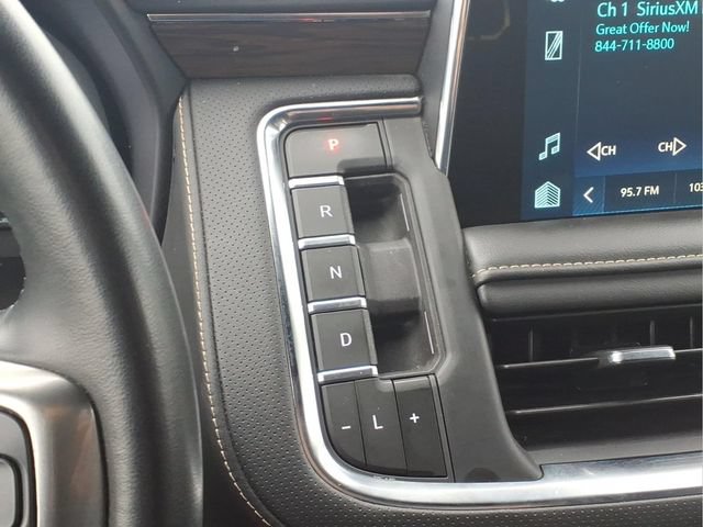 Used 2023 Chevrolet Suburban Premier AWD/4WD image 11