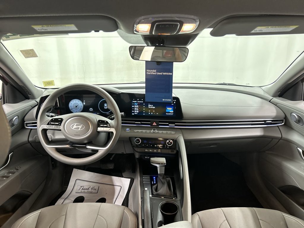 Used 2024 Hyundai Elantra SEL FWD image 18