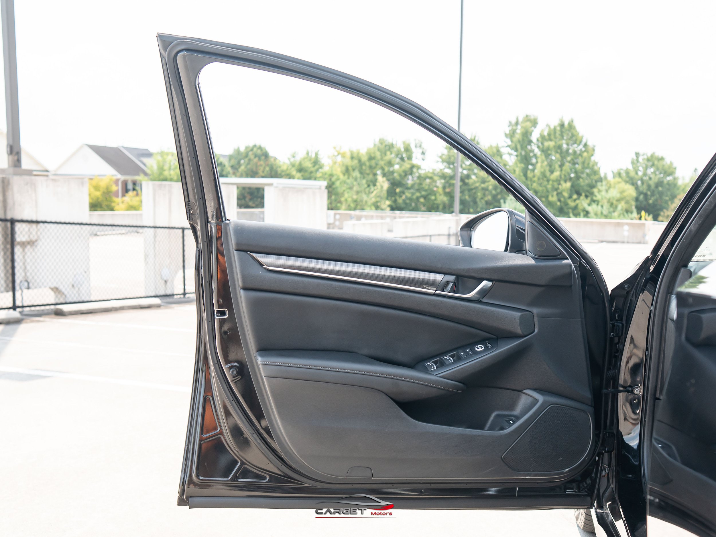 Used 2019 Honda Accord Sport image 39