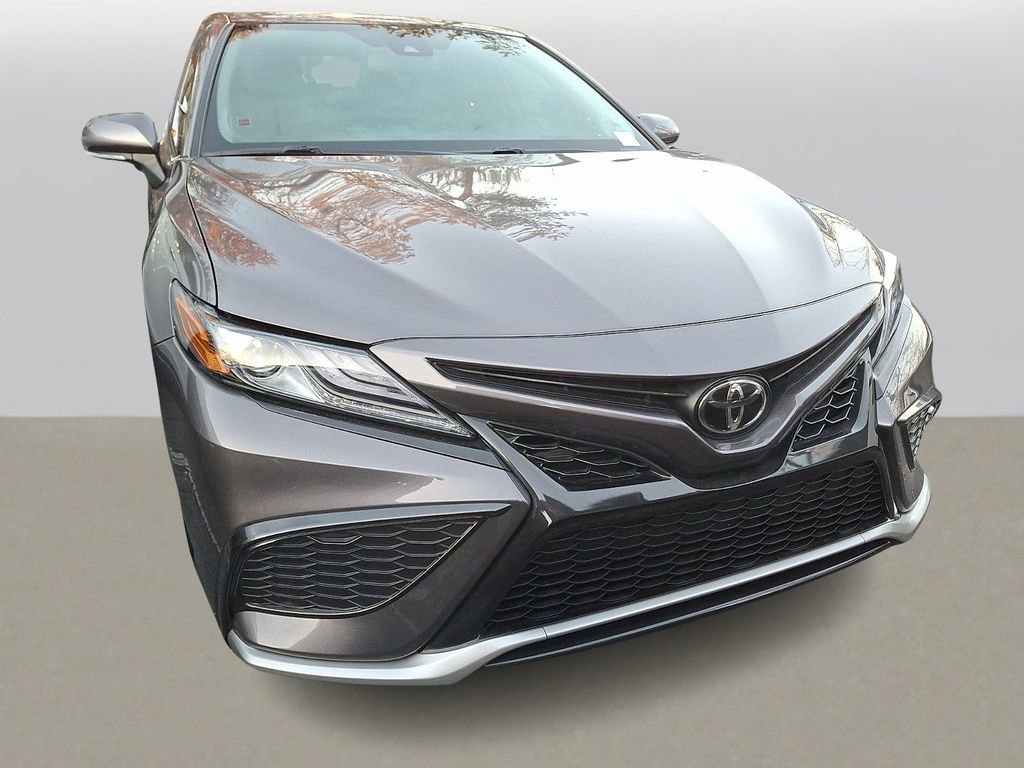 Used 2021 Toyota Camry XSE image 2